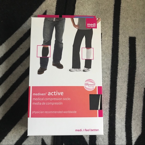 Compression socks - Picture 2 of 5